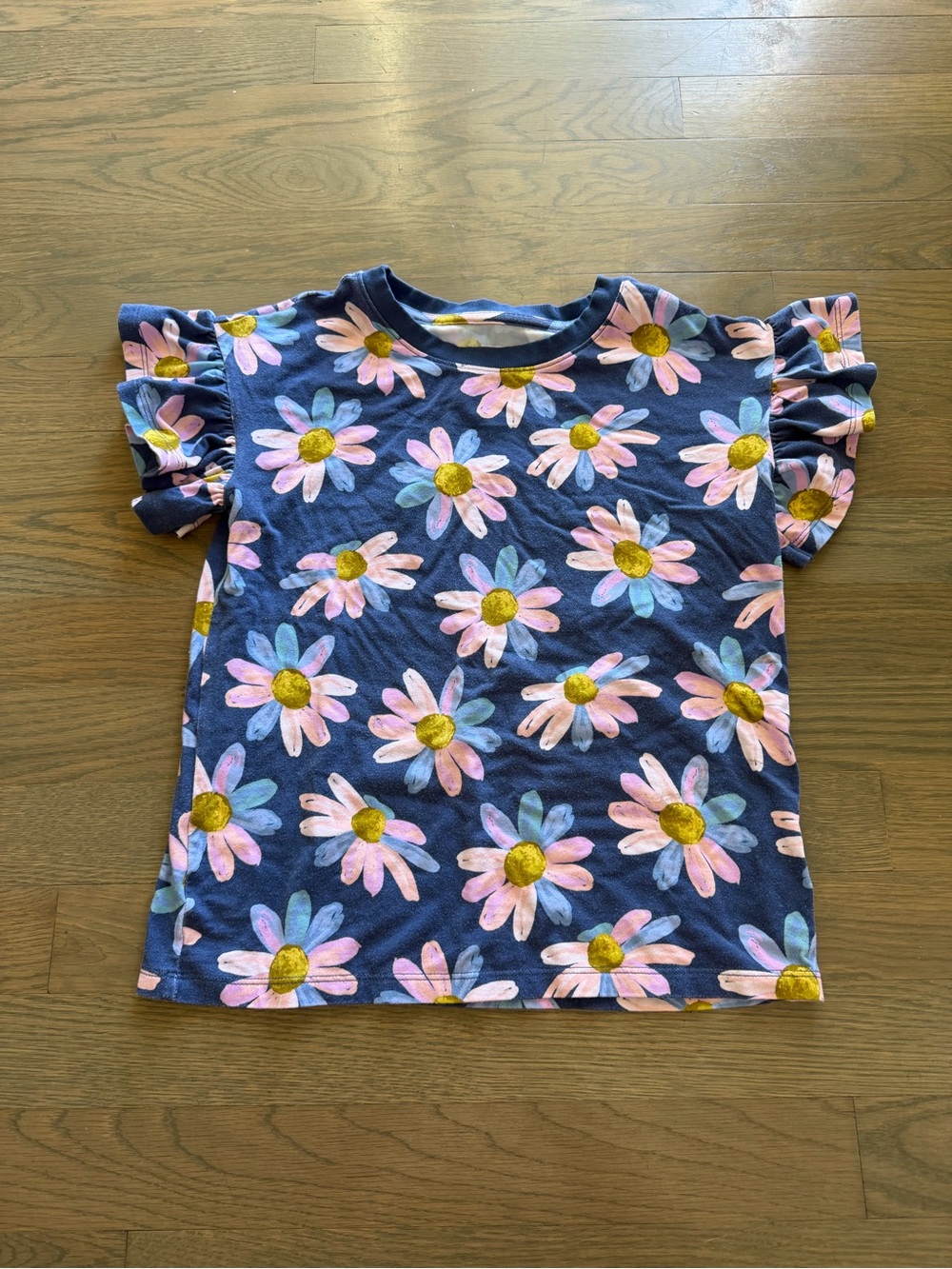 USED Little Sleepies Navy Tee with Pink Daisy Print size 10